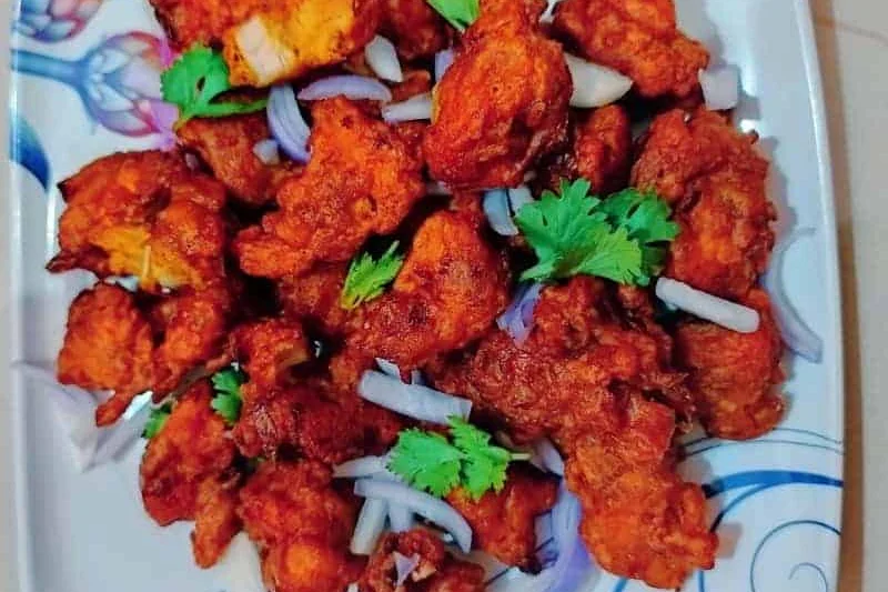 Fresh Fried Snacks and Evening Tea